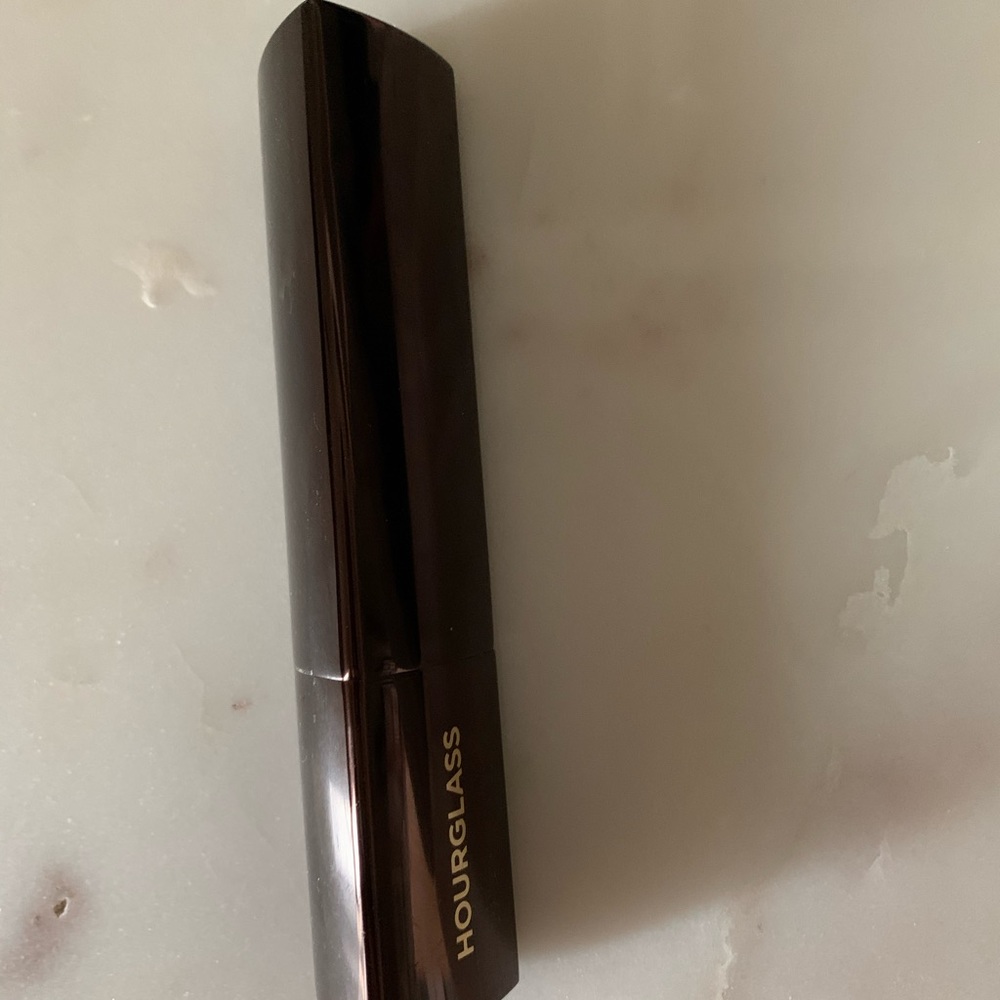 Brand New! Hourglass Vanish stick foundation